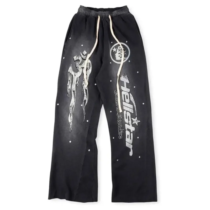 Picture shows Hellstar Racer Sweatpants Vintage Black from the front side